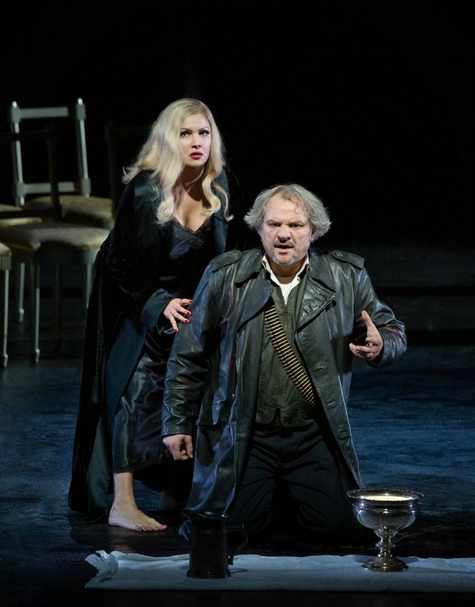 Netrebco en Lucic in Macbeth van Verdi, Metropolitan.