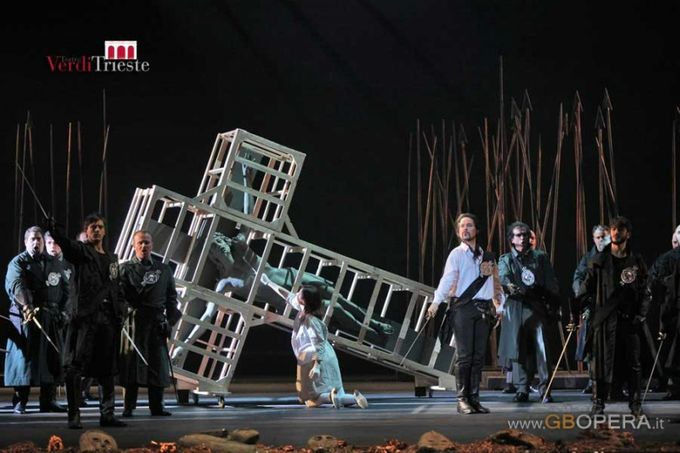 Uitvoering van La Battaglia di Legnano aan het theater van Triëst 2013.