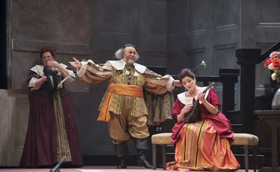 De in 2014 veronglukte acteur Oleg Bryzak als Falstaff