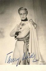 Fanny Heldy (1888-1973) als L'Aiglon  Monta Carlo 1937