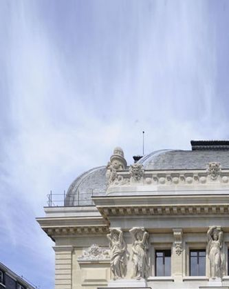 Opéra Comique Paris, zoals hij nu is . In 1881 ging er de première door van Offenbachs 