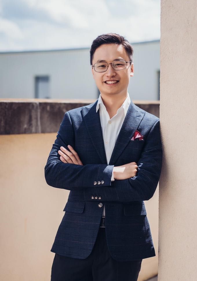Chinese tenor Shengwu Ou .
