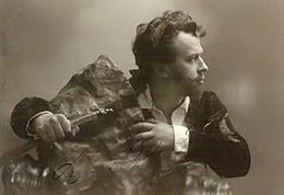 Fiorello Giraud (1870-1928) hij was de eerst Cnio in 1892. Foto is uit de Opera 